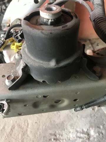 Calço/coxim motor Honda fit 2016