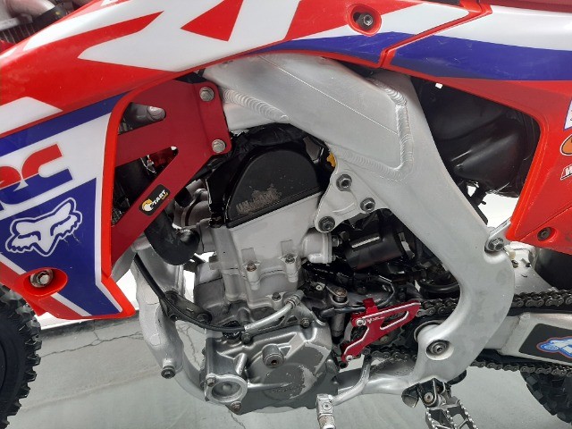 MOTO HONDA CRF 250 R