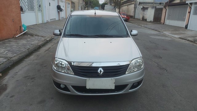 LOGAN EXPRESSION 1.6 FLEX 2013 COMPLETO