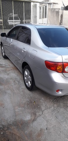 CARRO COROLA 2009