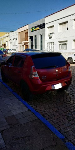 SANDERO COMPLETO