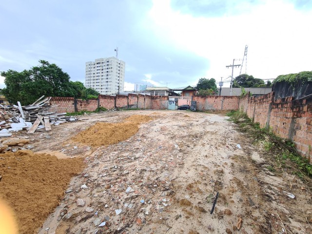 Vendo Excelente Terreno na Praça 14 - Foto 5