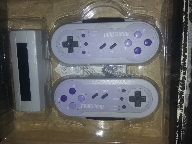 Cartucho de Super Nintendo International Superstar Soccer com Caixa e Berço