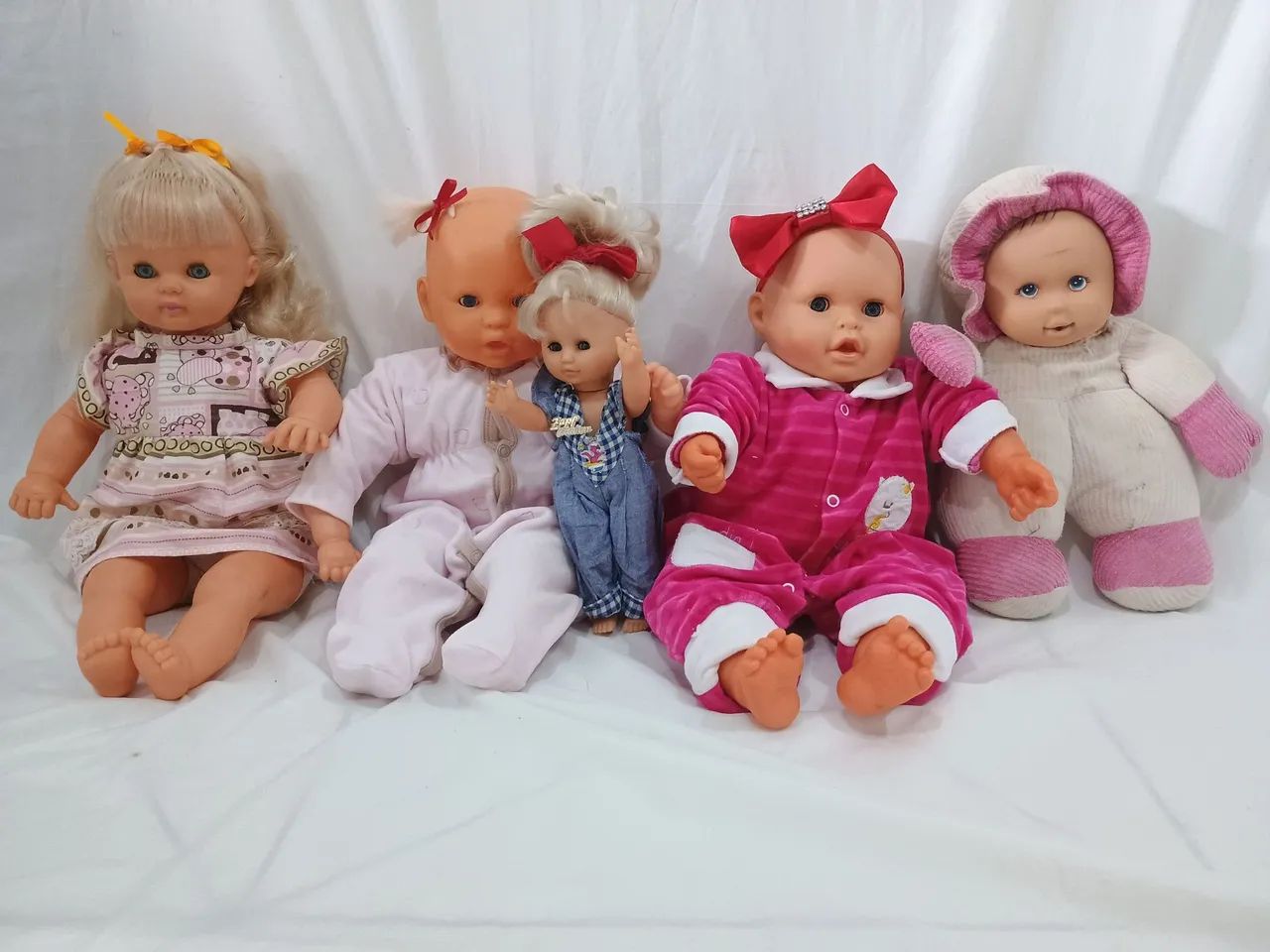 Lote com 5 bonecas antigas  - Foto 3