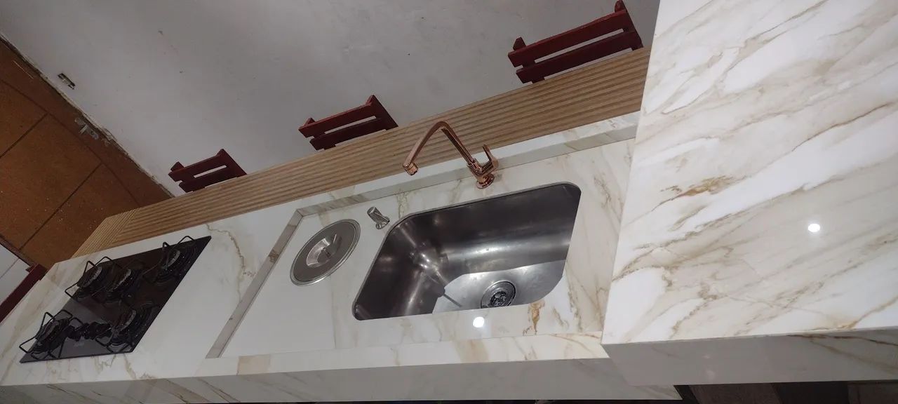 Ilha de porcelanato cozinha  - Foto 2