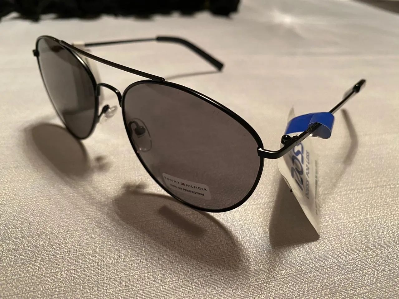 Óculos de sol amarelo com lentes espelhadas - Foto 3