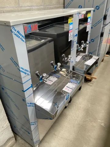 BEBEDOURO RESFRIADOR DE ÁGUA INDUSTRIAL 25 LITROS DE COLUNA - FRISBEL - Foto 5