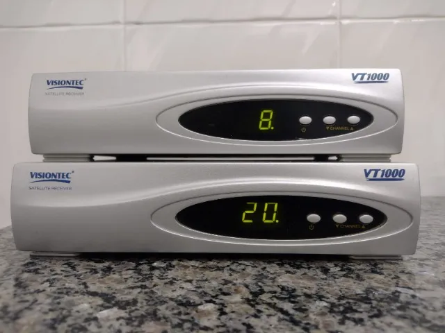 Kit com 2 Receptores de Parabólica Visiontec VT 1000
