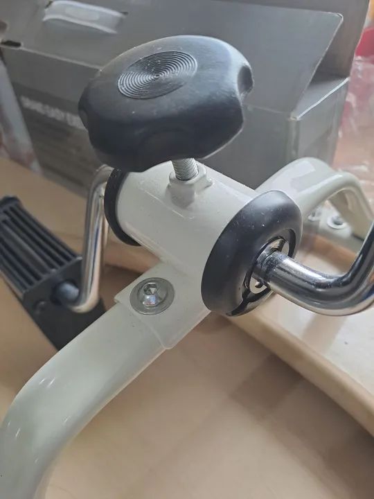 Exercitador de Pernas Grand Easy Exerciser 111 - Foto 2