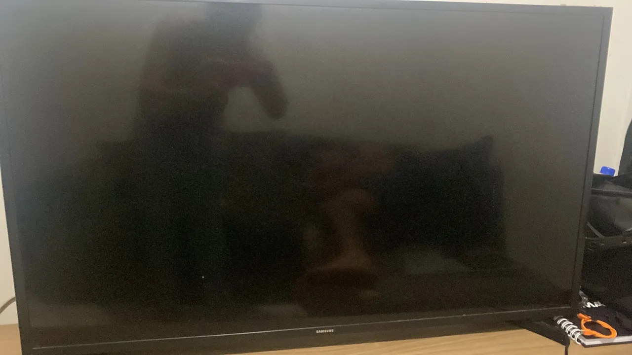 Tv Samsung 43 polegadas com DEFEITO