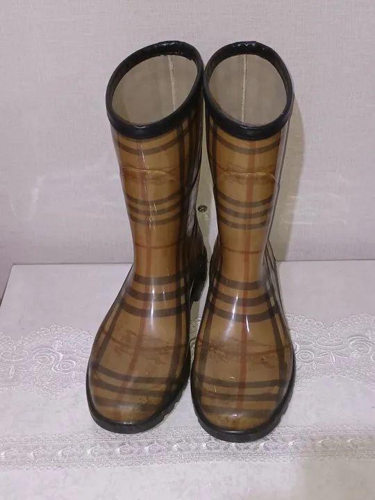 Botas de Chuva Burberry - Tamanho 38