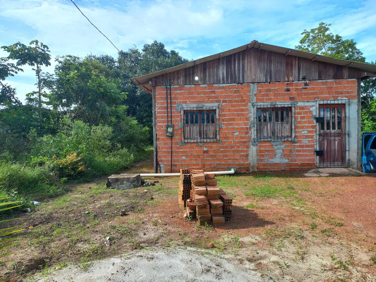 CASA À VENDA