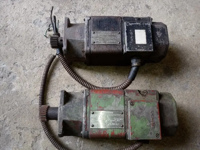 Motor de passo. Servomotor.