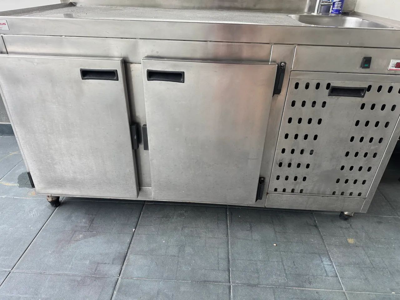 Balcão refrigerador 