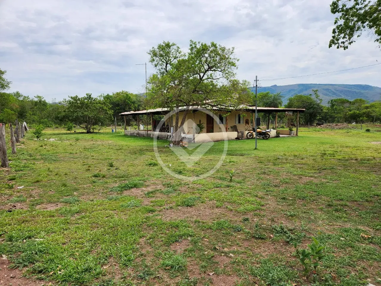 Chácara com 4.500 m² na comunidade rio dos médicos, Cuiabá-MT codigo: 96736