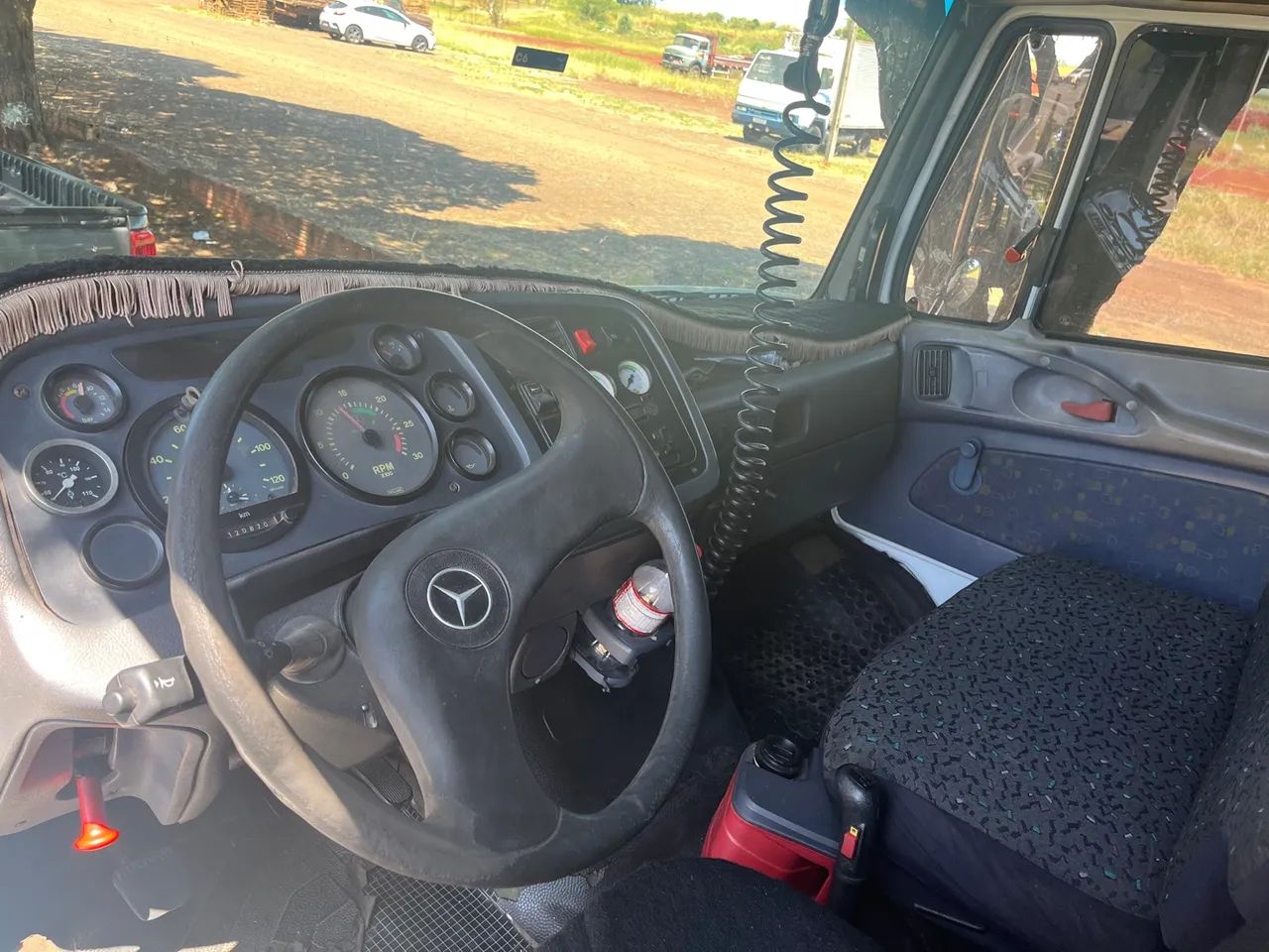 Mb 1620 2004 - Foto 3