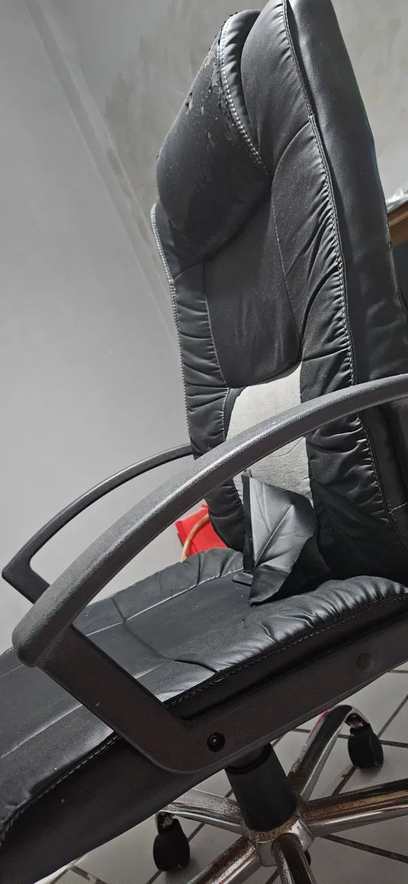 Cadeira de Escritório Giratória com Rodas - Foto 4