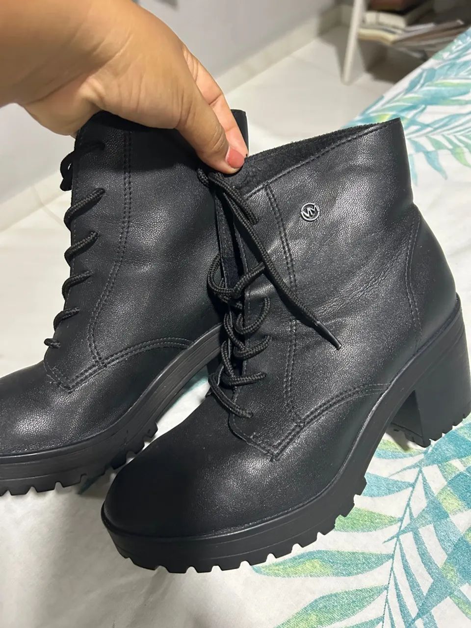 Botas coturno Preta - Foto 5