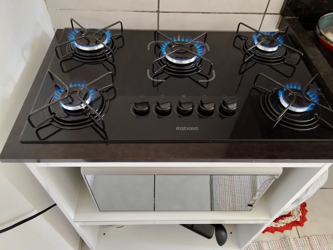 Cooktop a Gás Itatiaia com 5 Bocas