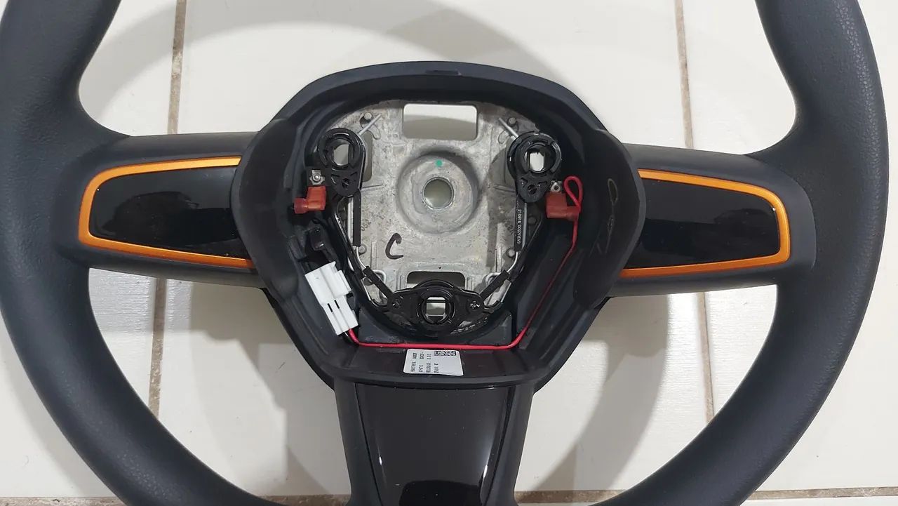 Volante Original Renault kwid Outsider 484000530R - Foto 2