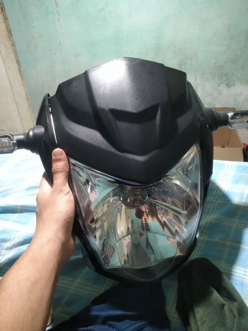 Frente da 2022, sem a aranha