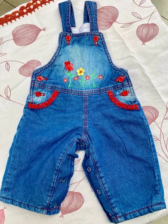 Macacão Jeans Bebê Menina