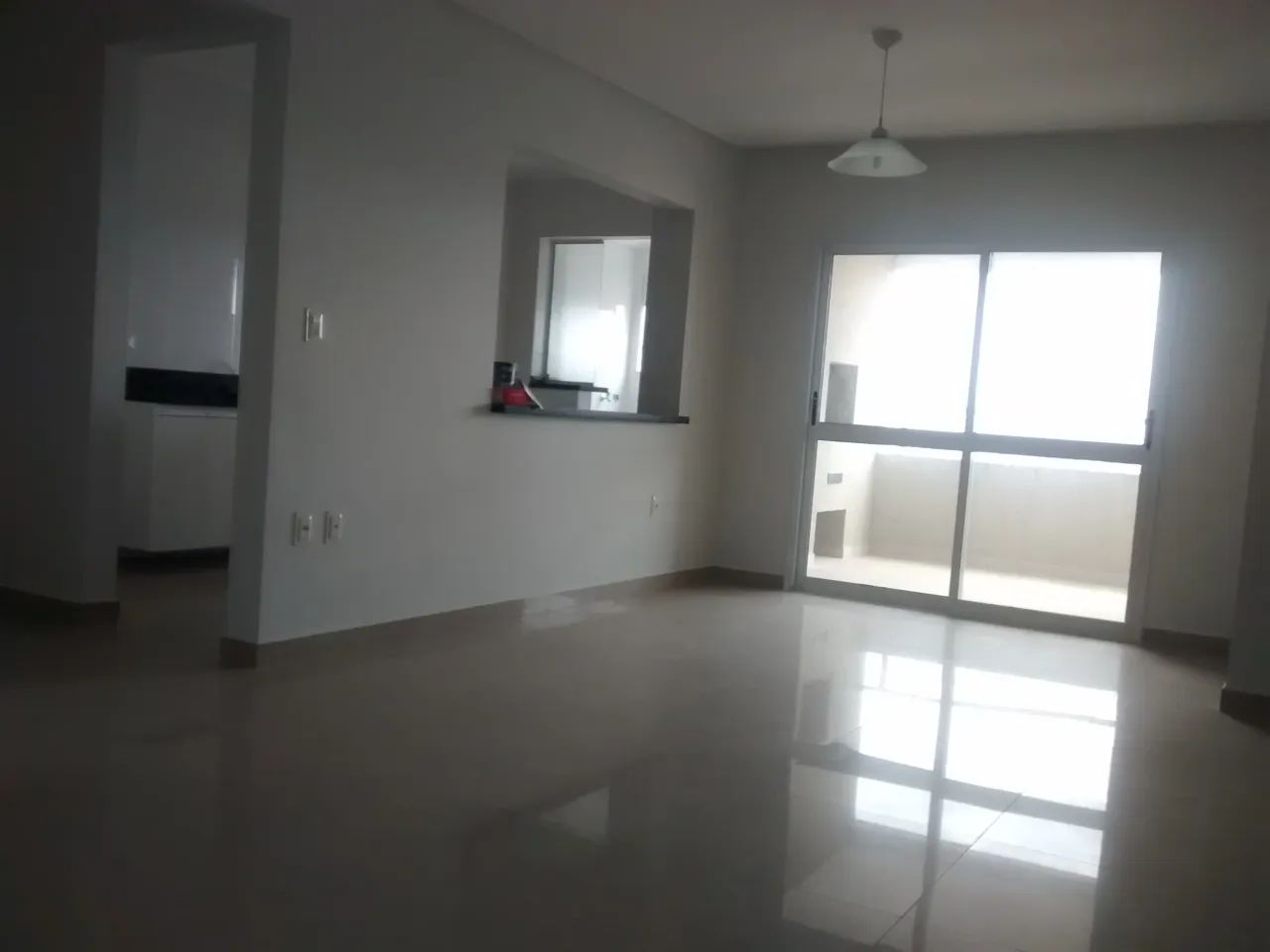 Apto para LOCAÇÃO possui 114 m² com 3 quartos, Jd Bom Conselho- Taubate- SP - Foto 2