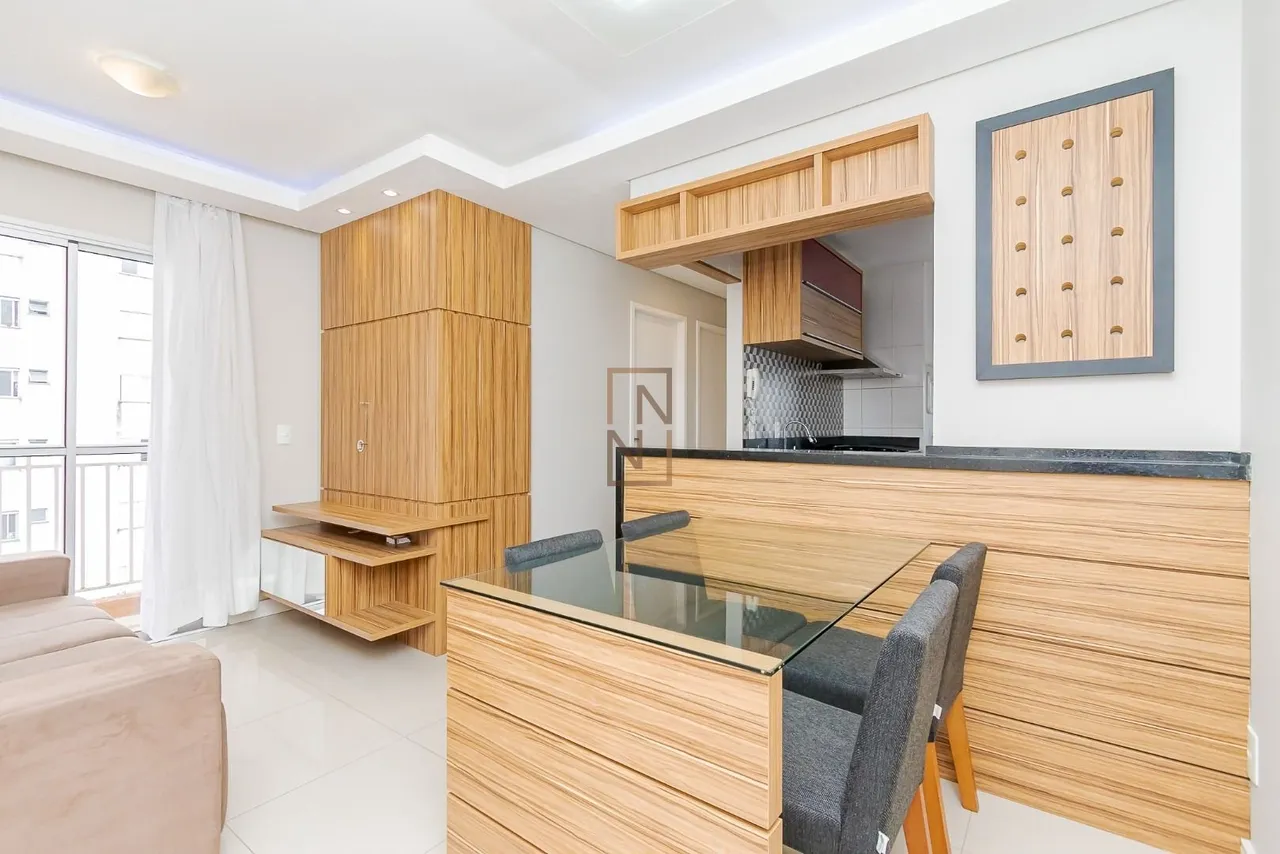 Edifício Allegro: Apartamento mobiliado com 2 quartos no Pinheirinho