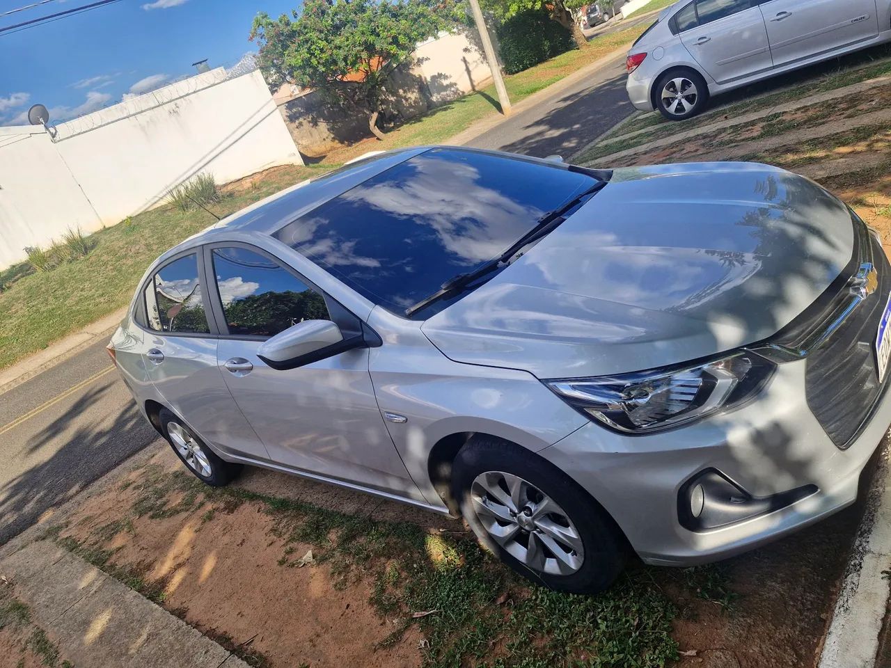 Vendo onix plus LTZ Turbo !!  Leia o anúncio! - Foto 2
