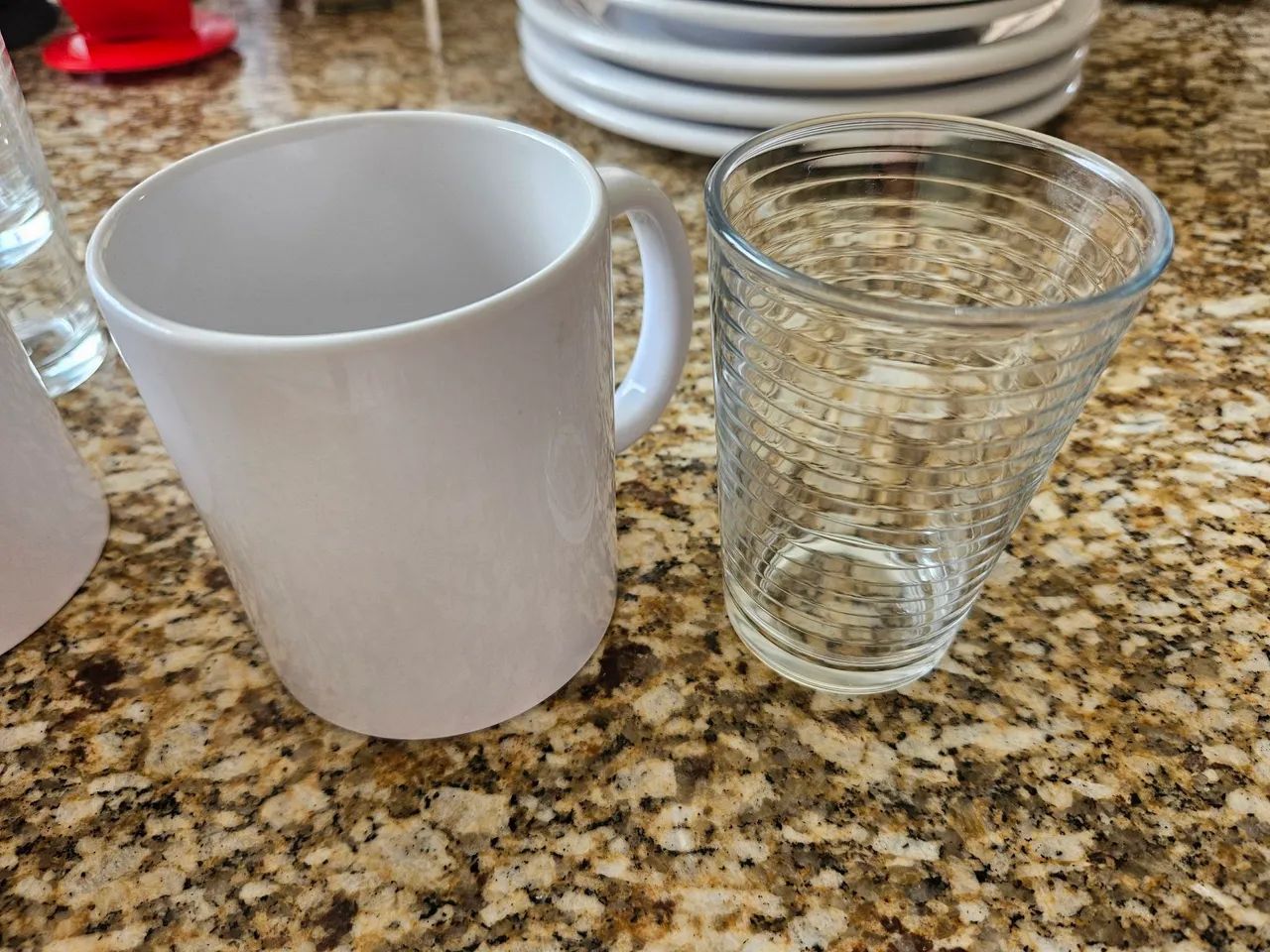 6 Canecas para café e 6 copos