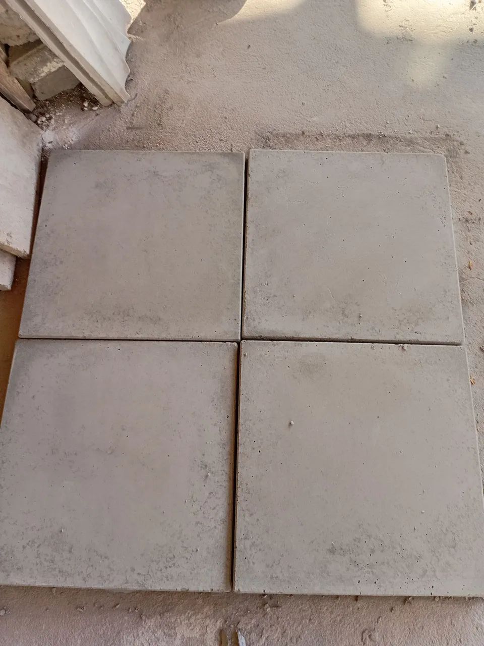 Invista em Lajotas concreto aparente sem desenhos  - Pisos para área externa. - Foto 4