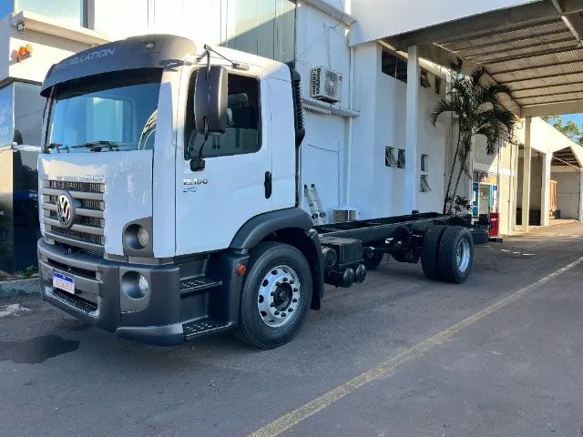 VW 15-190 CRM 4X2 - Foto 2