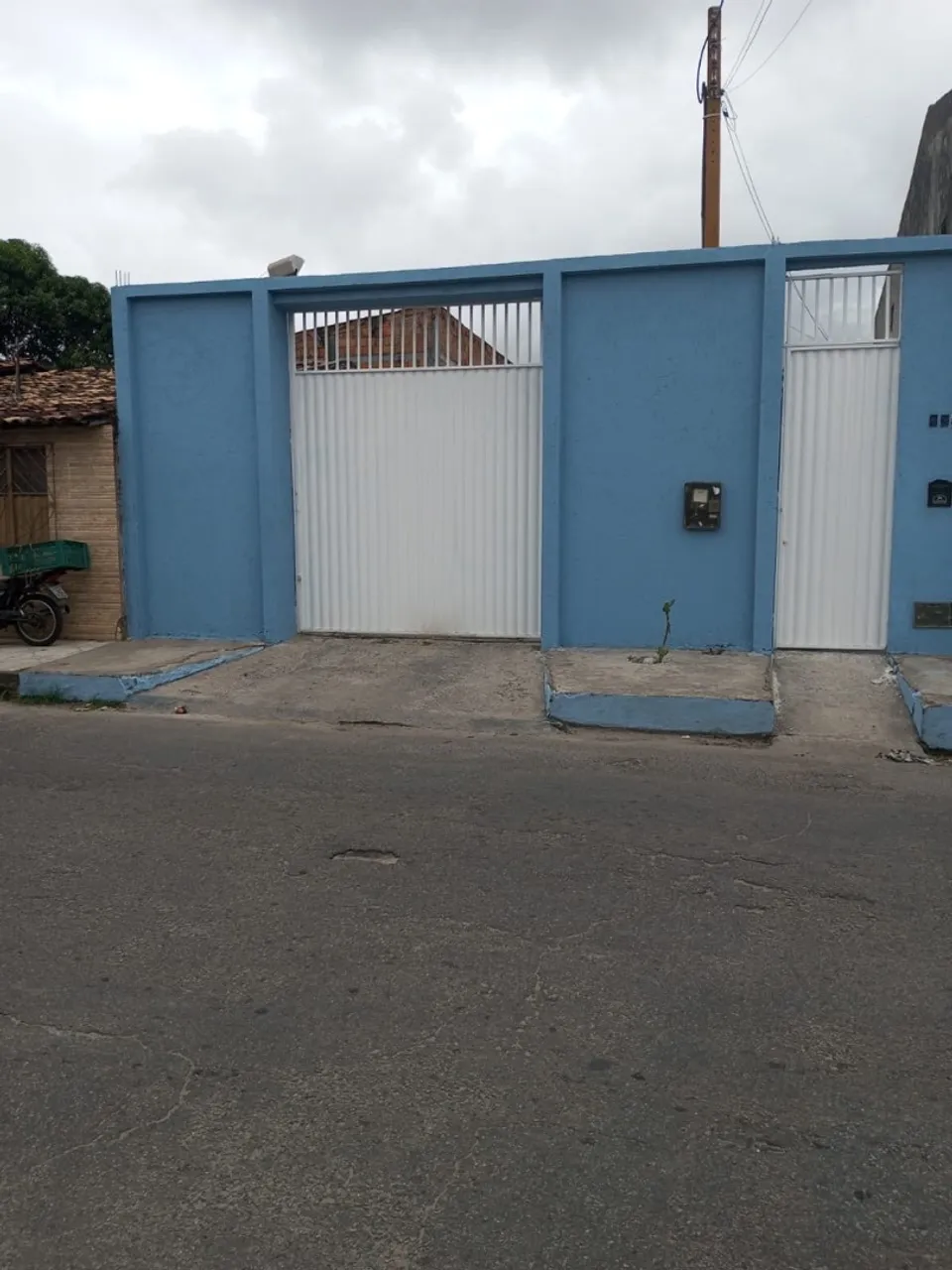 Vendo imóvel casa com ponto comercial 10x45 Bugio