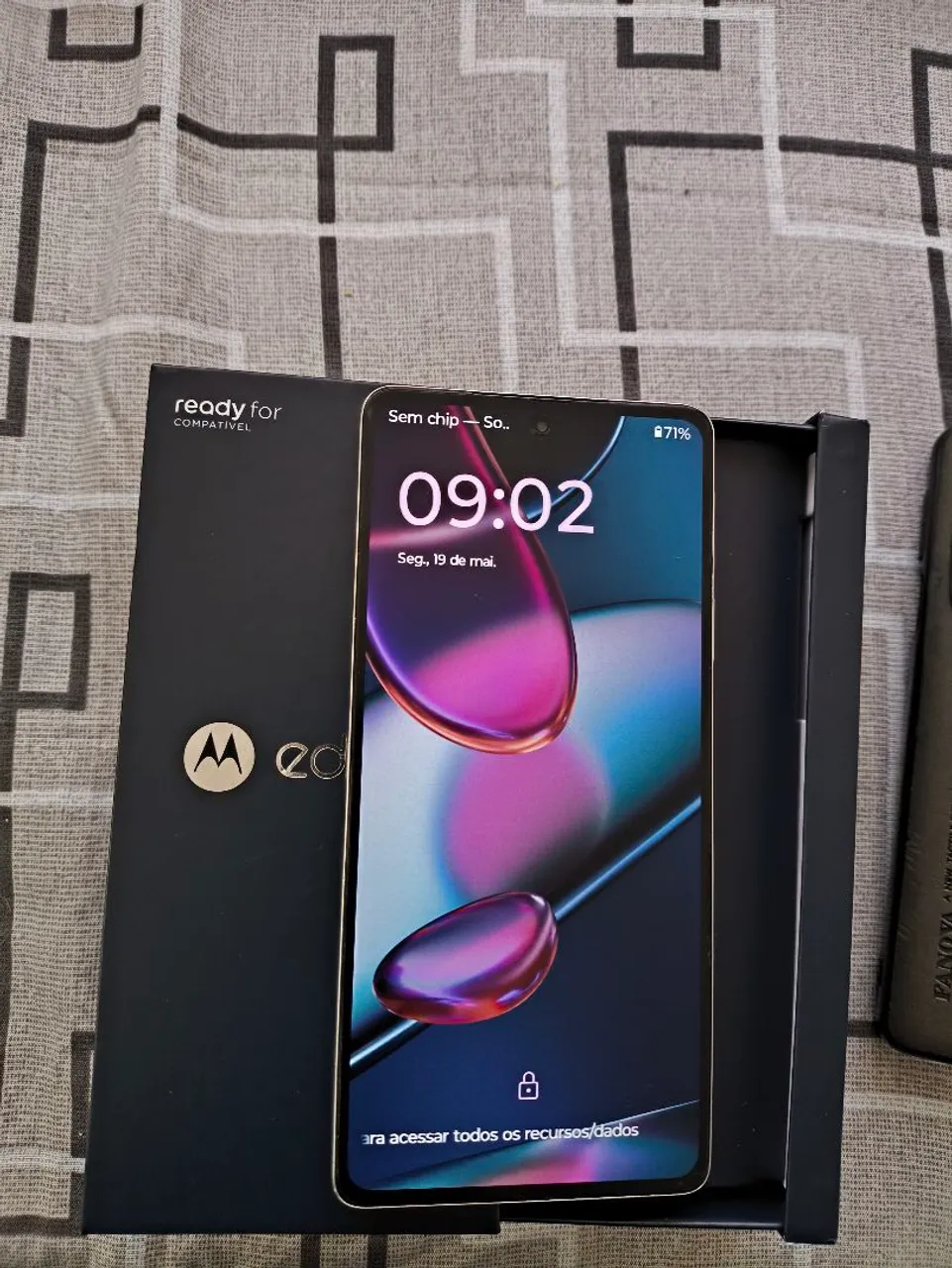 Motorola Edge 30 pro