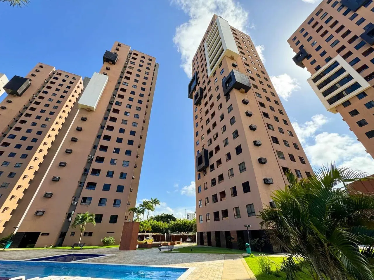 Imóvel para venda tem 57 metros quadrados com 2 quartos em Candelária - Natal - RN