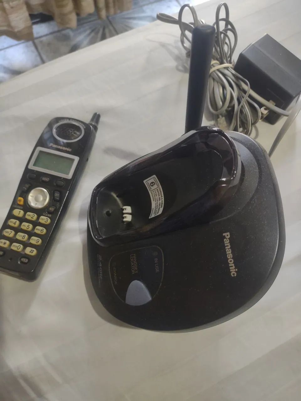 03 Telefones sem fio Motorola, Panasonic e Gigaset  - Foto 2