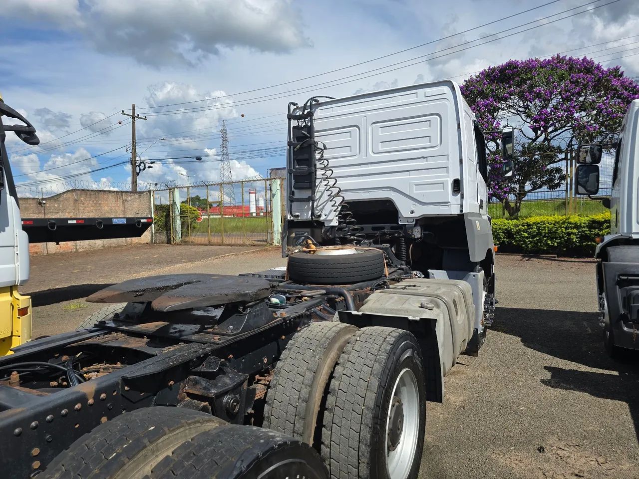 MB 2544 ano 2011 6x2 premium - Foto 13