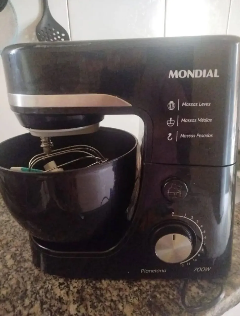 Batedeira Planetária Mondial 700W