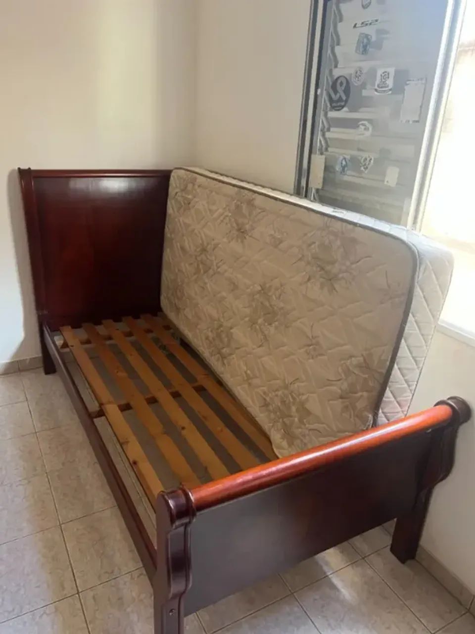LINDA Cama madeira solteiro design CHIC - Foto 2
