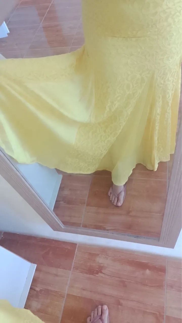 Vestido de festa glamouroso amarelo  - Foto 4