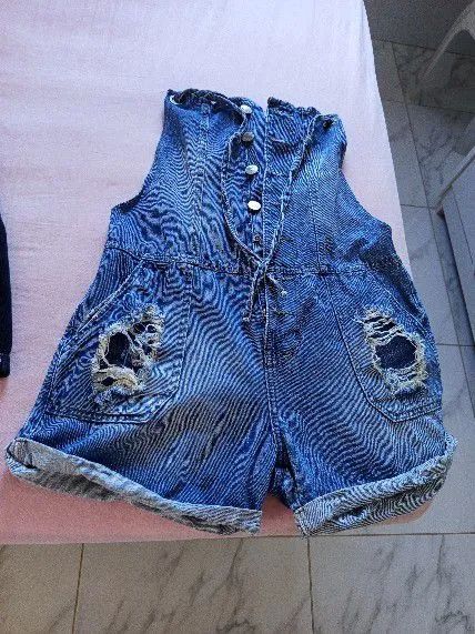 Macaquinho jeans  30,00 (cada)
