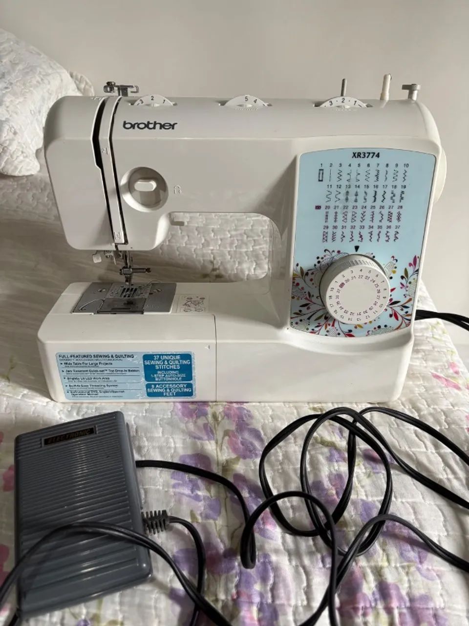 Máquina de Costurar65192841020417120