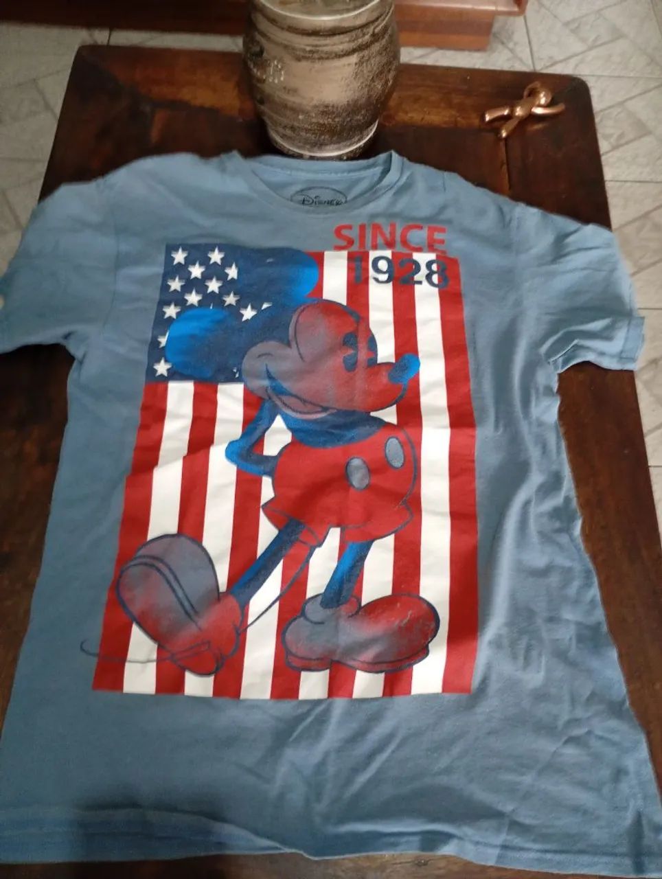 Camiseta  Mickey  M .importada