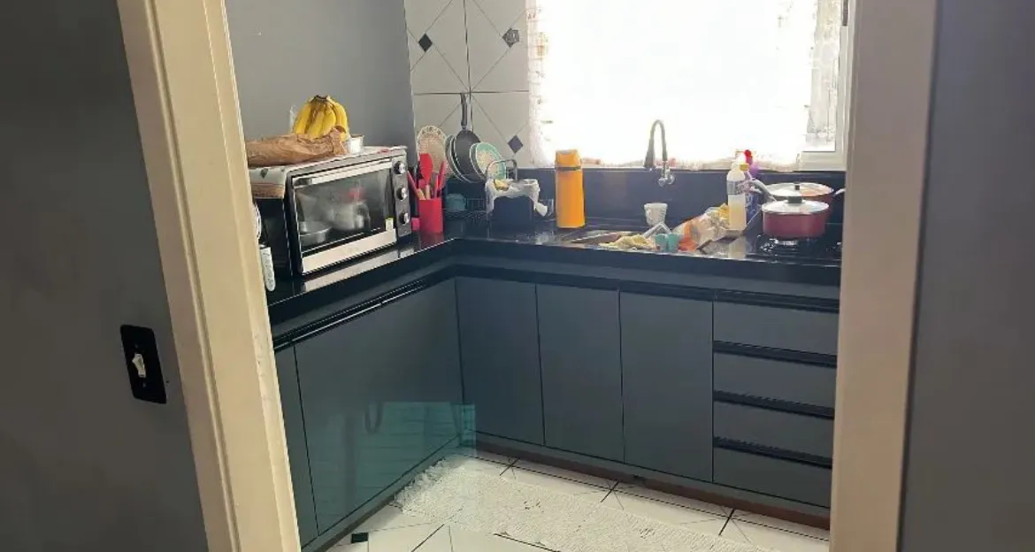 JM - CASA DISPONÍVEL NA RUA SIMÕES FILHO