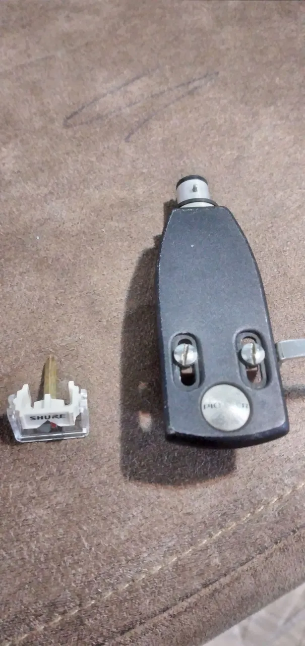 Agulha shure 400. Reais quase não usada
