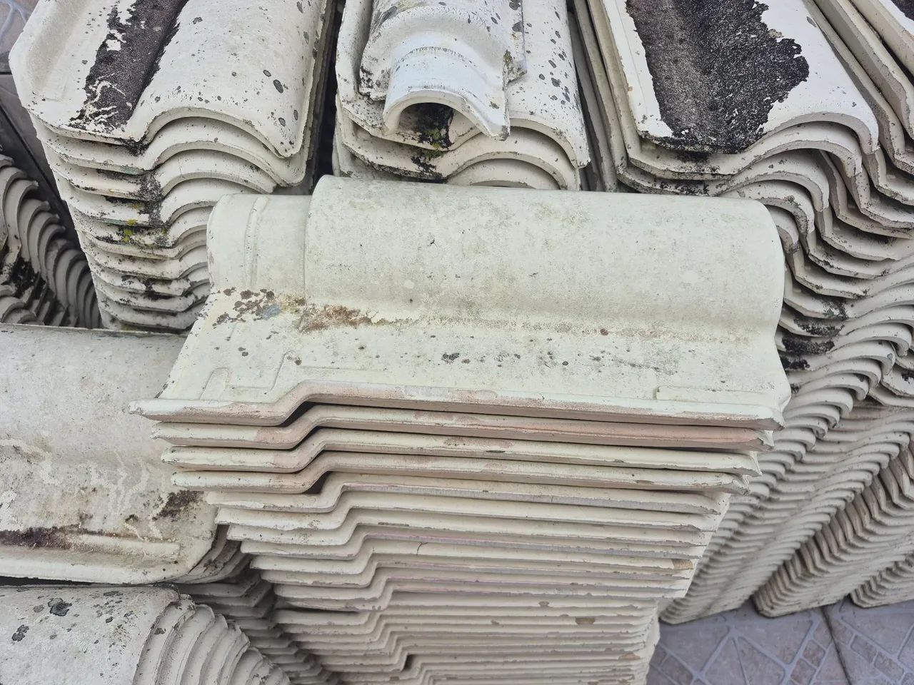 Telhas Colonial cerâmica - Foto 2