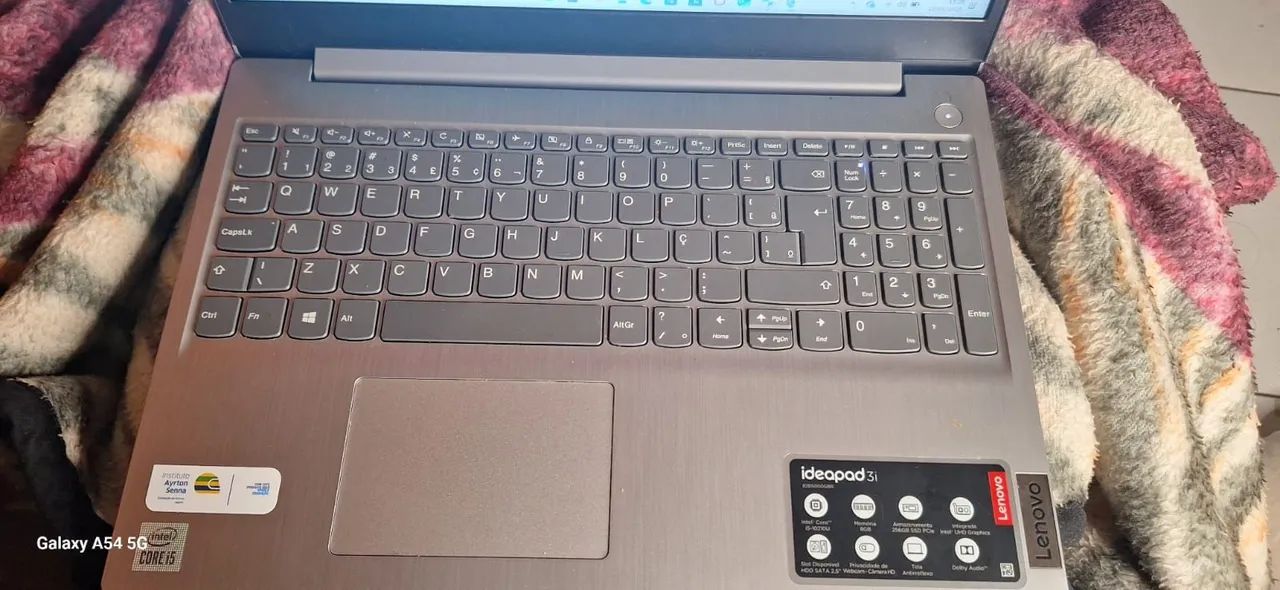 Notebook Lenovo Ideapad 3 - Foto 2