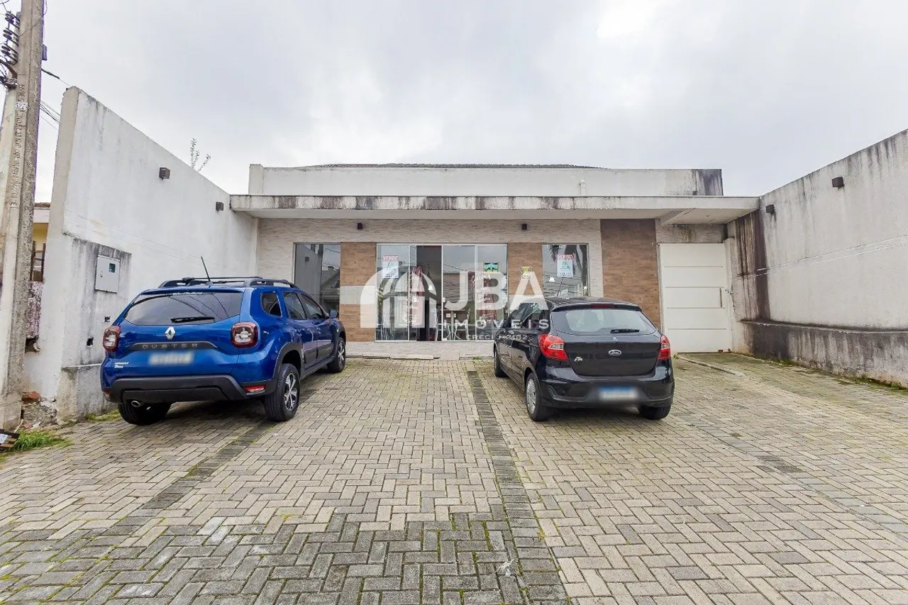 CASA COMERCIAL NO BAIRRO BACACHERI