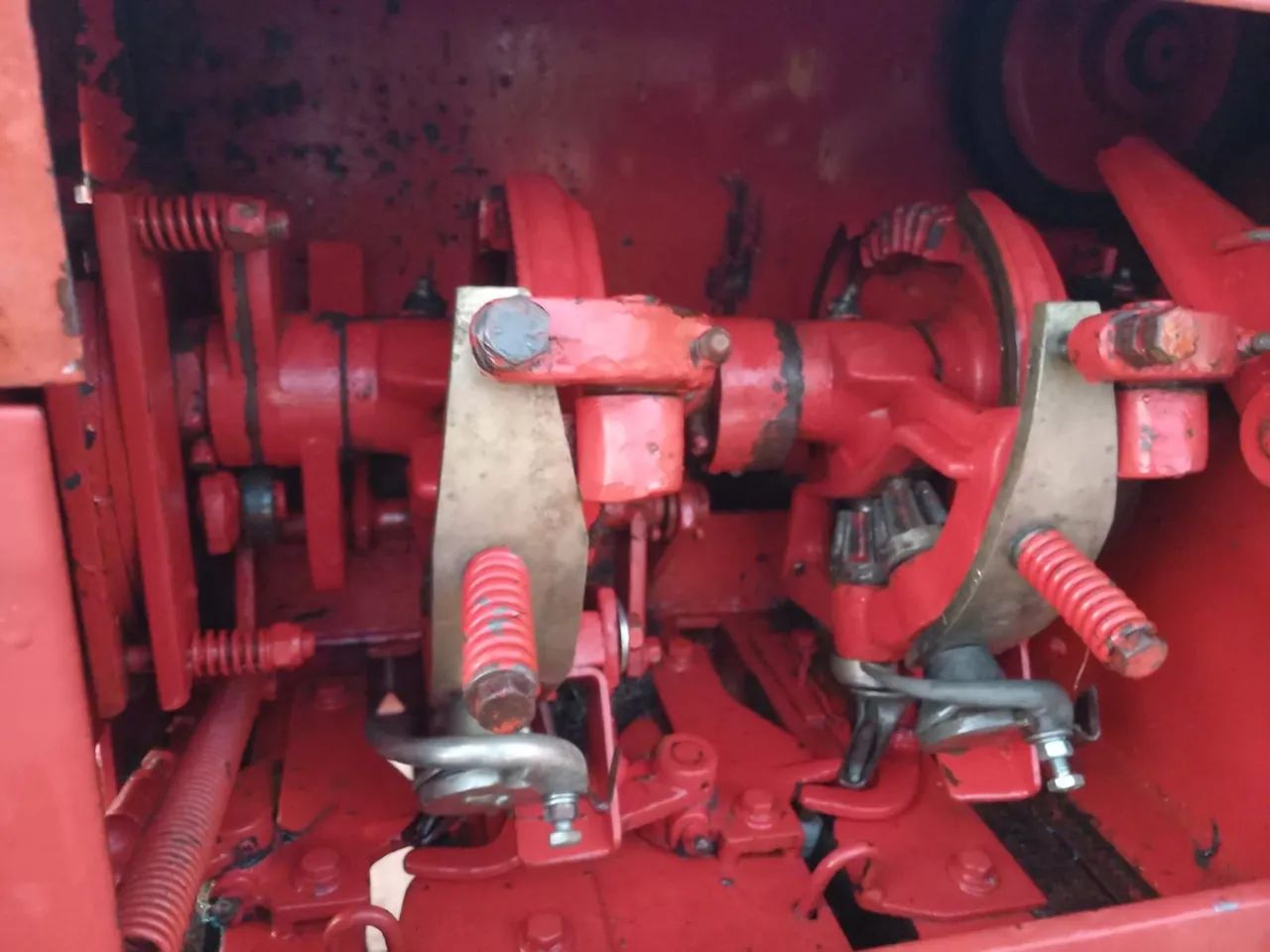 Enfardadeira de feno Menegaz - Foto 3