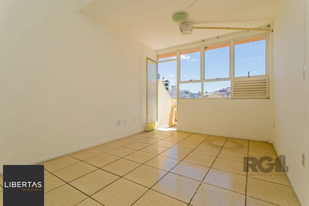 Sala/Conjunto comercial à venda Avenida Bento Gonçalves no bairro Partenon